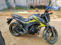 CB Hornet 160R